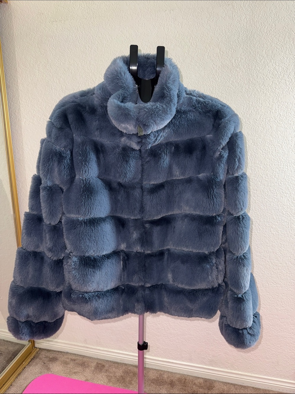 Calvin Klein Plush Blue Faux Fur Teddy Jacket - Picture 3 of 9